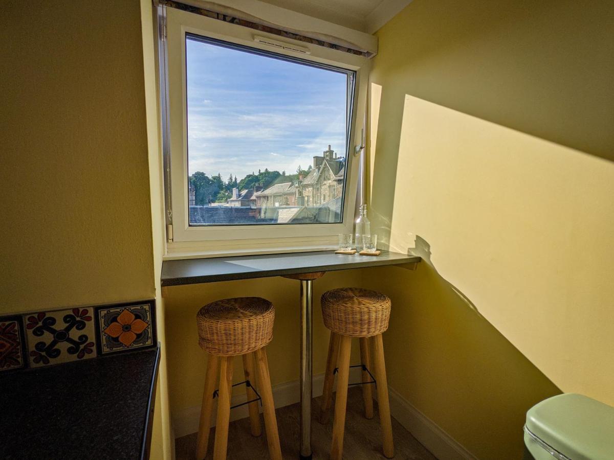 Beautiful Spacious Central Flat, Pitlochry Kültér fotó