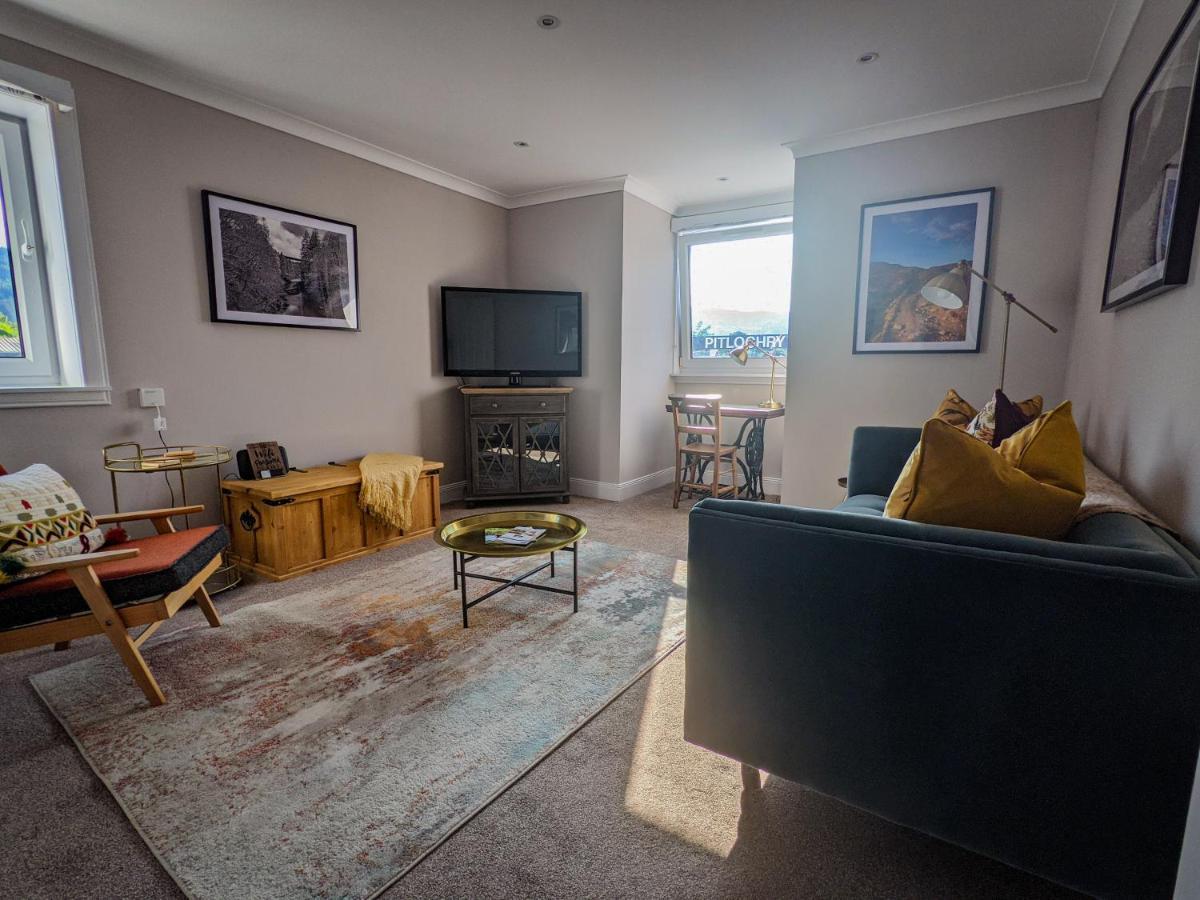 Beautiful Spacious Central Flat, Pitlochry Kültér fotó